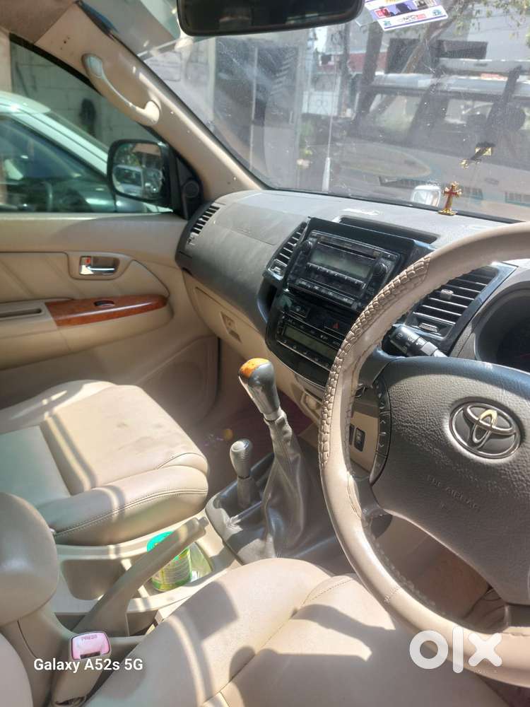 Toyota Fortuner 3.0 4x4 Manual, 2010, Diesel