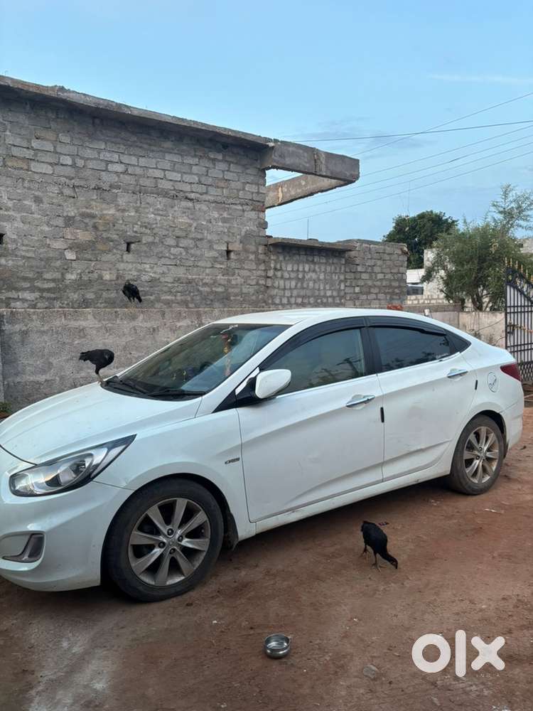 Hyundai Verna 2012 Diesel 102450 Km Driven