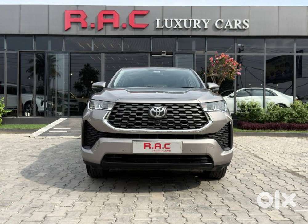 Toyota Innova Hycross 2.0 Vx Hybrid 7 Str, 2025, Petrol