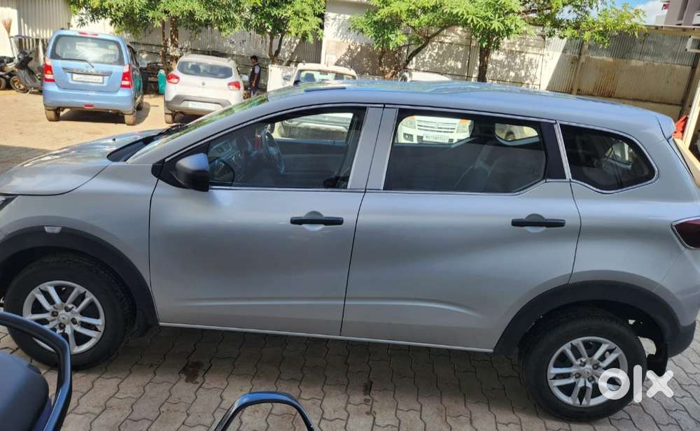 Renault Triber Rxl, 2024, Petrol