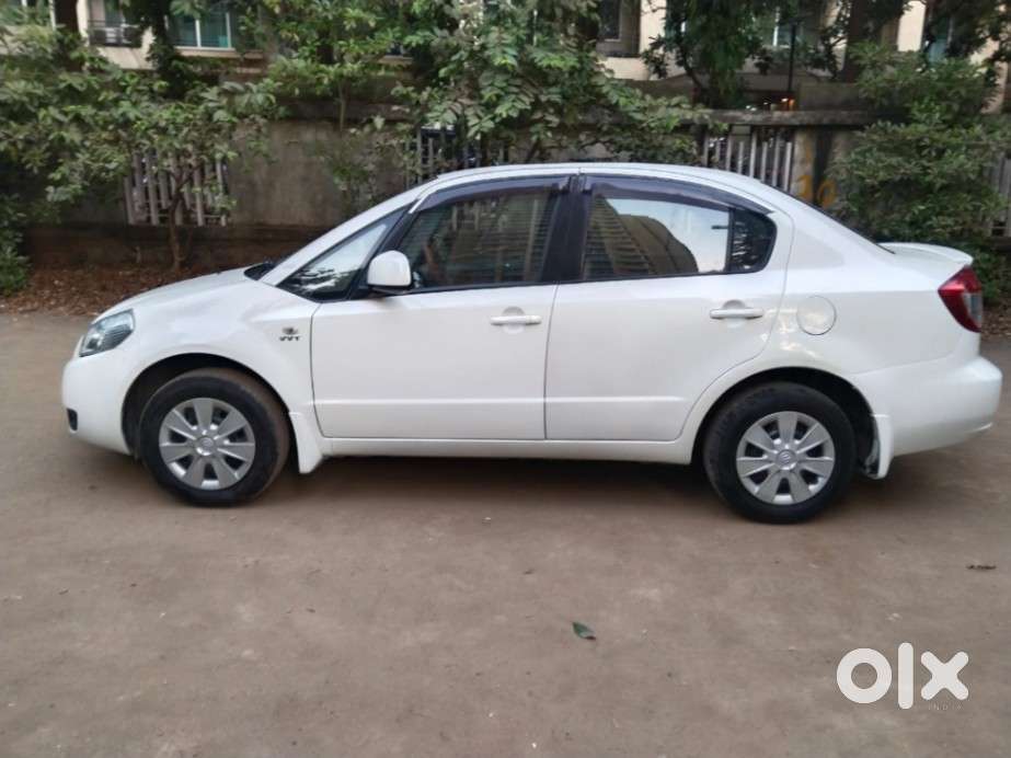 Maruti Suzuki Sx4 Vxi Bsiv, 2012, Petrol