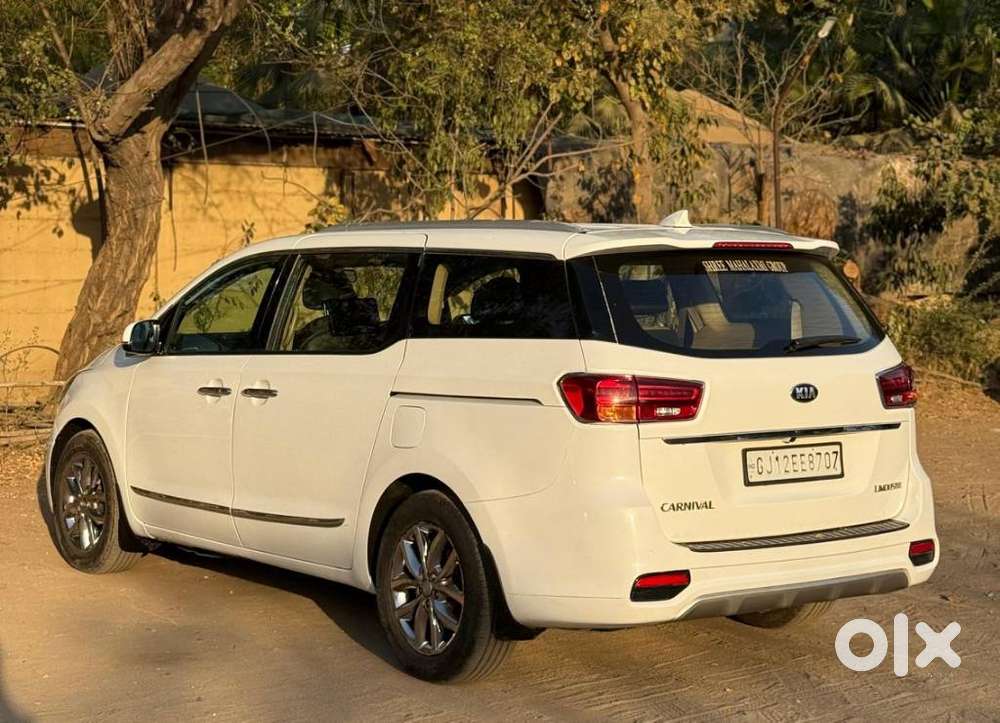 Kia Carnival Limousine, 2021, Diesel
