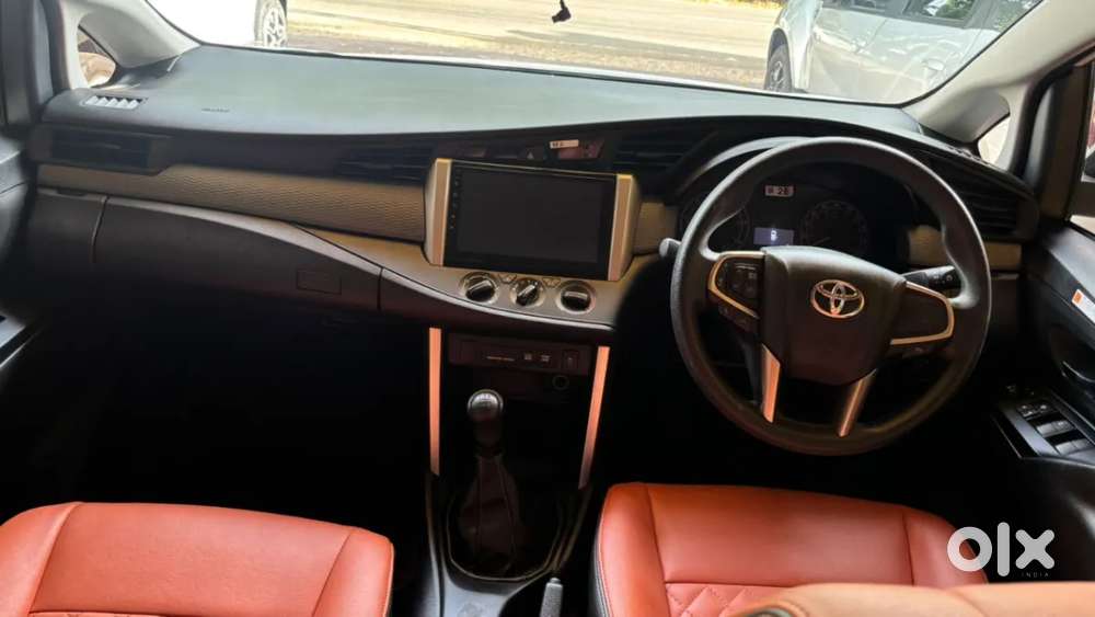 Toyota Innova Crysta [2020-ongoing] 2.4 Gx 7 Str, 2021, Diesel