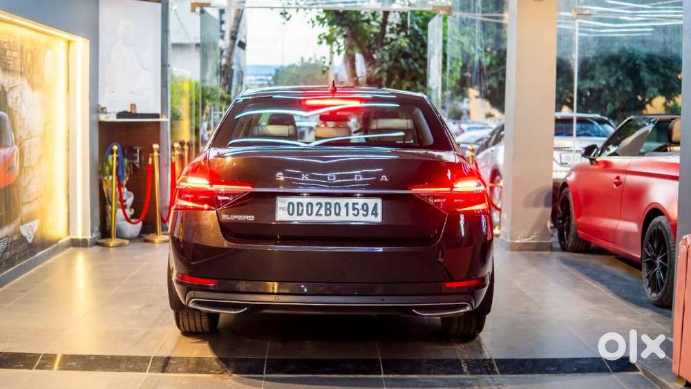 Skoda Superb L&k 2.0 Tdi At, 2021, Petrol