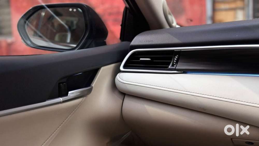 Toyota Camry 2.5l Automatic, 2024, Petrol