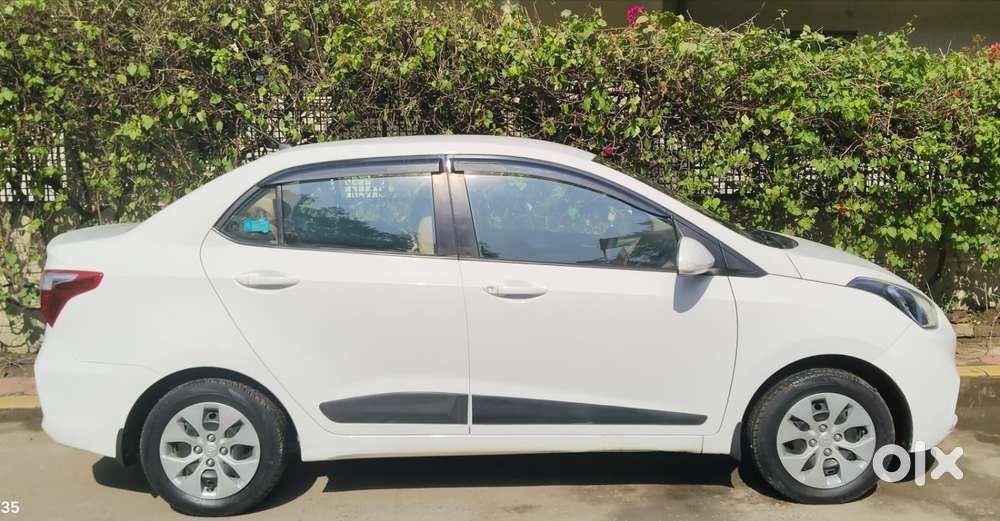 Hyundai Xcent 1.2 Vtvt Sx Option, 2015, Petrol