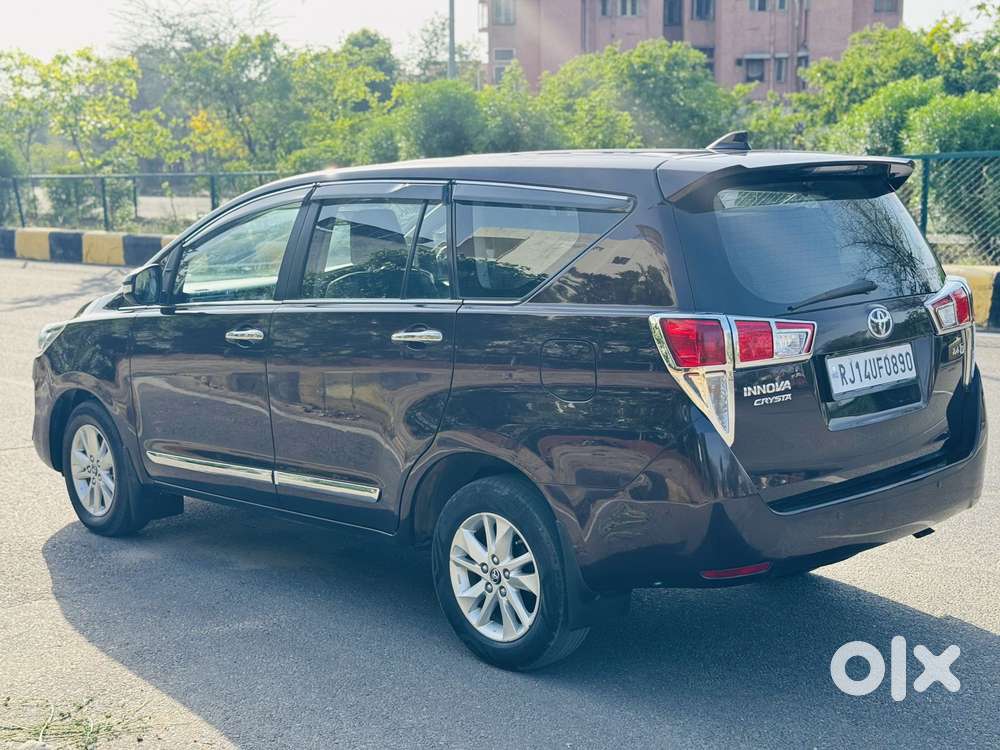 Toyota Innova Crysta 2.4 V, 2017, Diesel