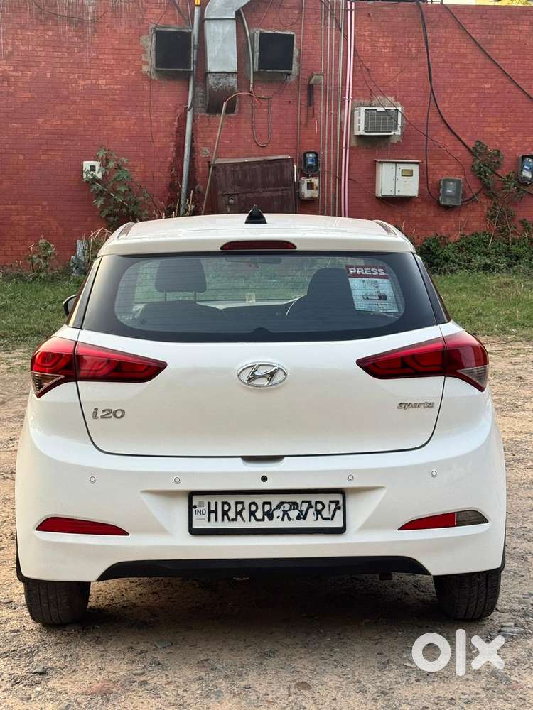 Hyundai I20 Sportz Plus, 2017, Petrol