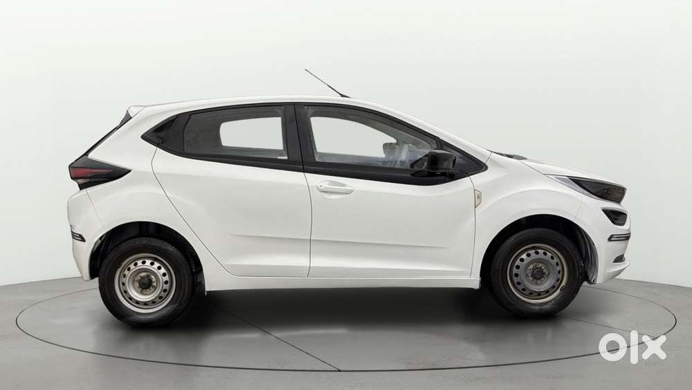 Tata Altroz Xe Petrol, 2023, Petrol