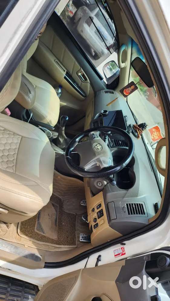 Toyota Fortuner 2013 4x2 Manual