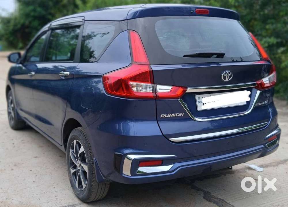 Toyota Rumion G Petrol Automatic Dual Tone, 2025, Petrol