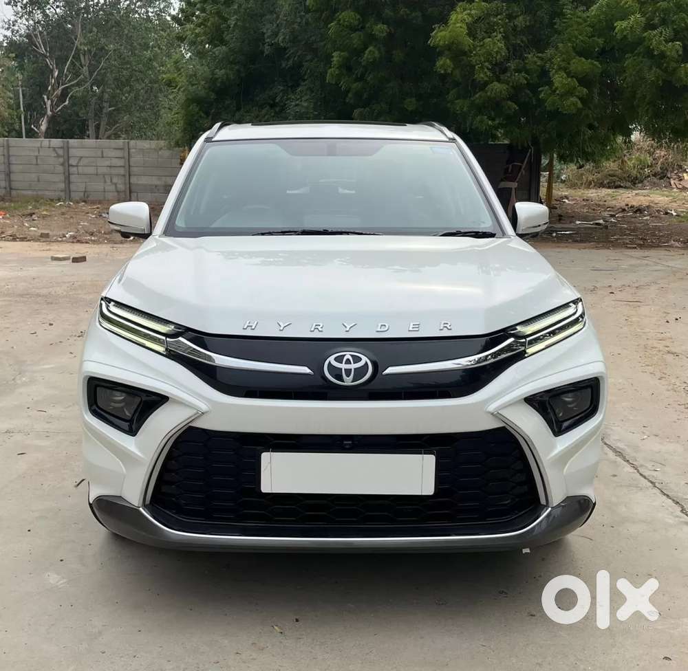Maruti Suzuki Grand Vitara Alpha Smart Hybrid, 2025, Petrol