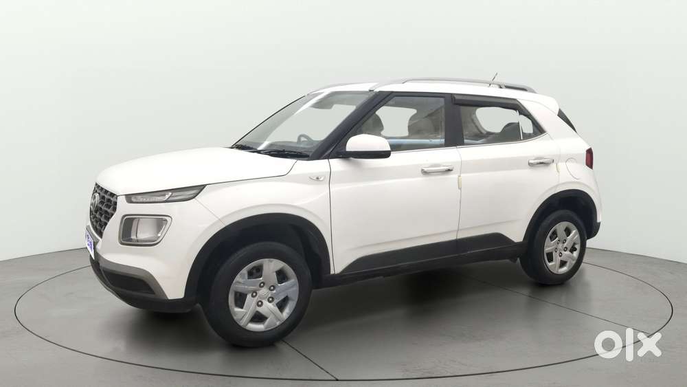 Hyundai Venue S, 2022, Petrol