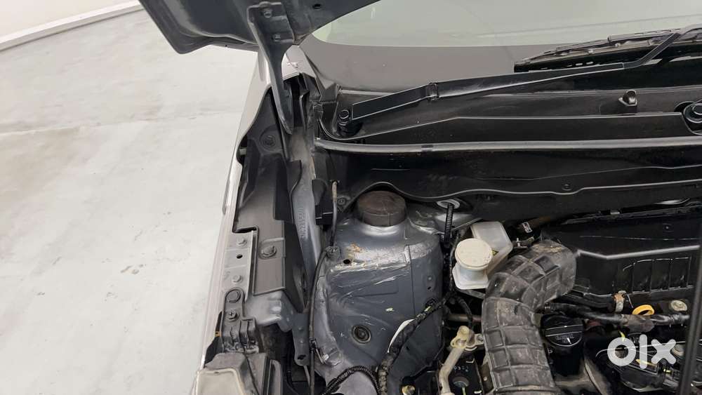 Maruti Suzuki Xl6 1.5 Zeta Mt, 2022, Petrol