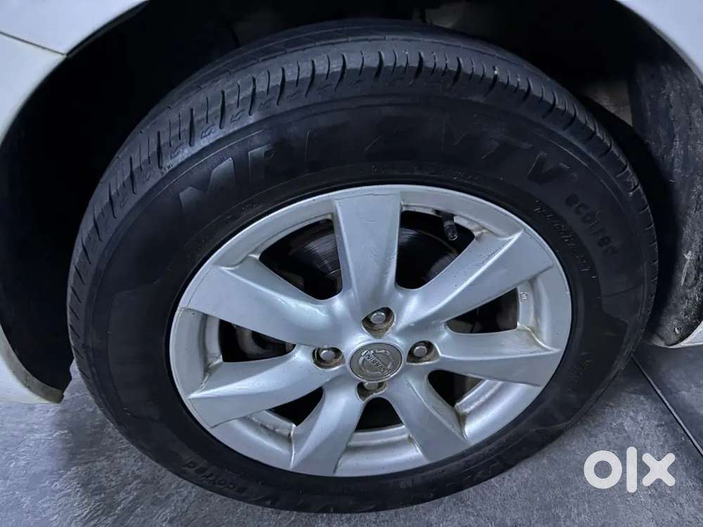 Nissan Sunny Diesel 2012