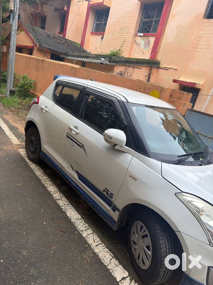 Maruti Suzuki Swift Petrol 2017