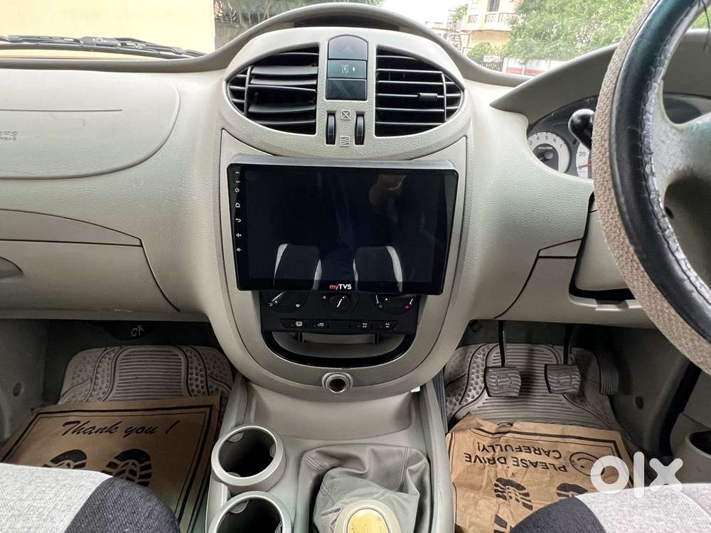 Mahindra Quanto C8, 2013, Diesel