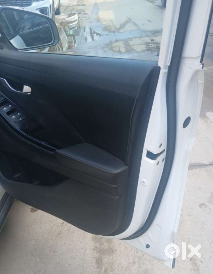 Hyundai Creta 1.4 Sx (o) Turbo Petrol Dct, 2022, Petrol
