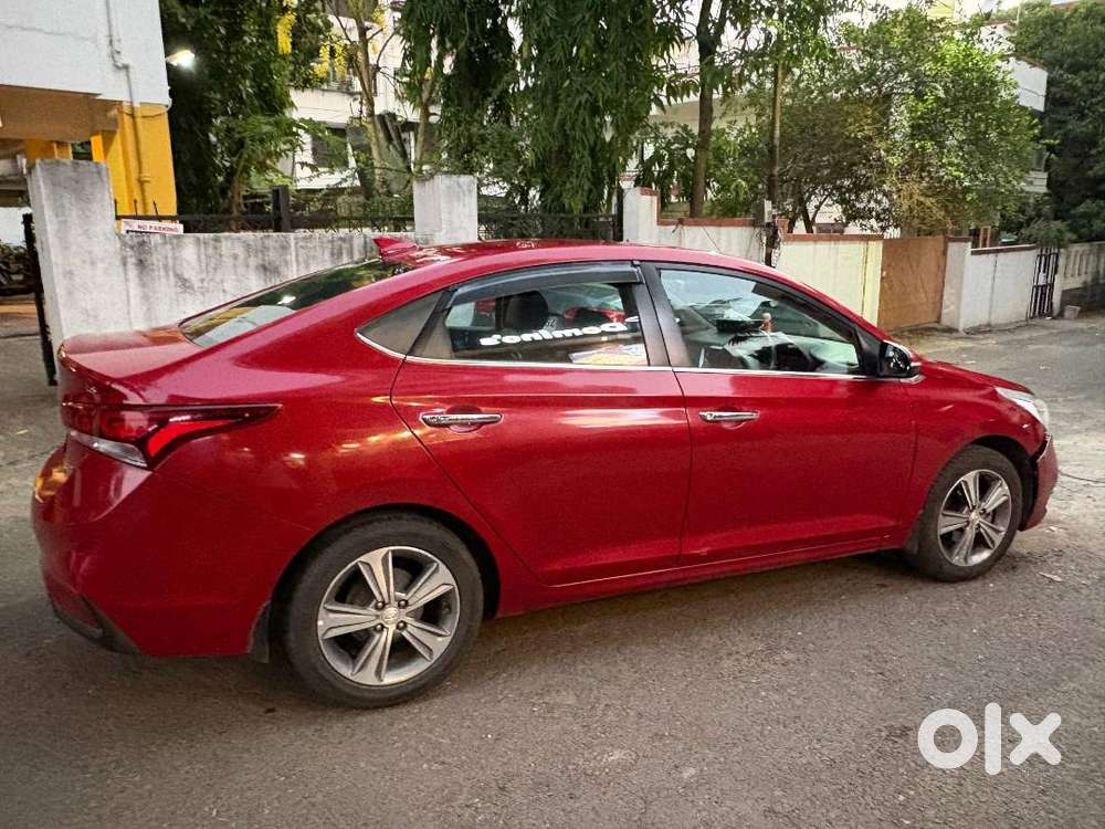 Top Model Automatic Car With 2 Original Keys