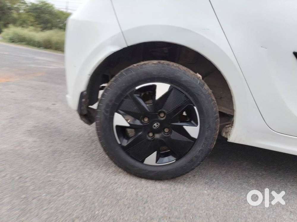 Tata Tiago Xz, 2020, Petrol