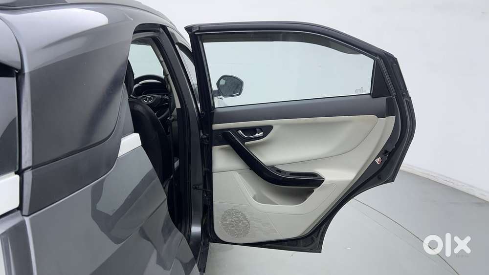 Tata Nexon 1.2 Revotron Xz Plus, 2022, Petrol