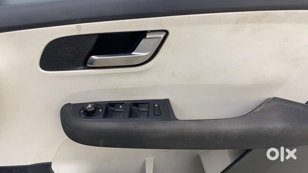 Tata Altroz 1.2 Xz Plus Petrol, 2022, Petrol