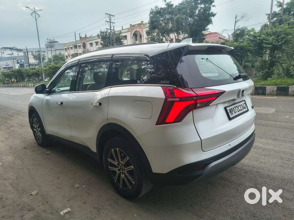 Mahindra Xuv700 Ax7l 6 Str At, 2023, Diesel