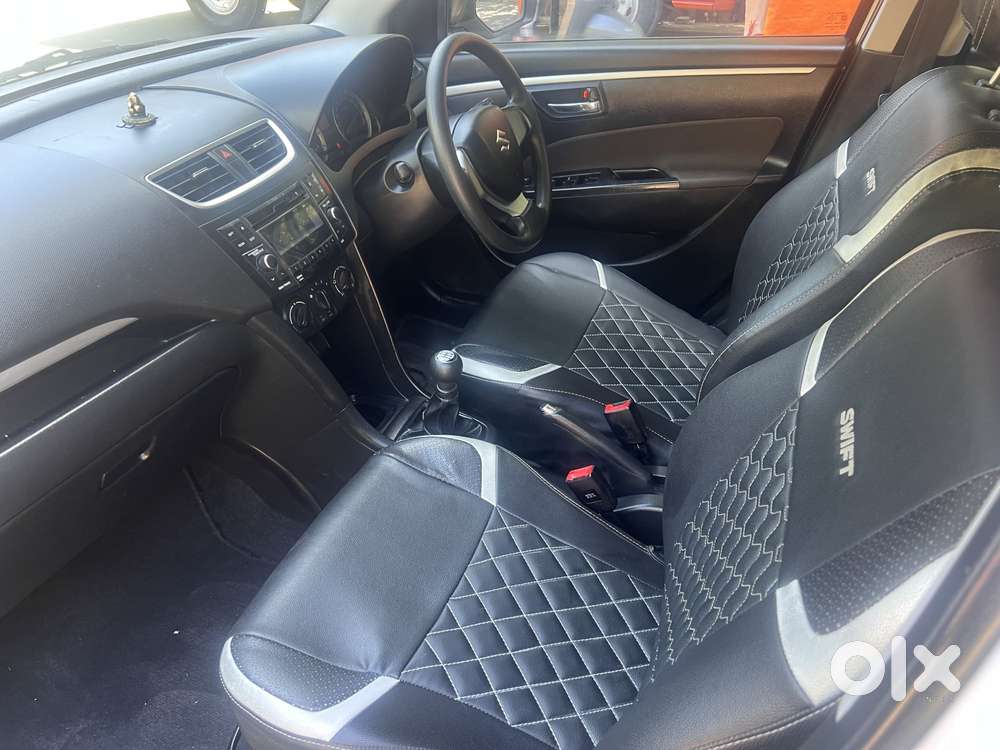 Maruti Suzuki Swift Vxi Optional, 2016, Petrol