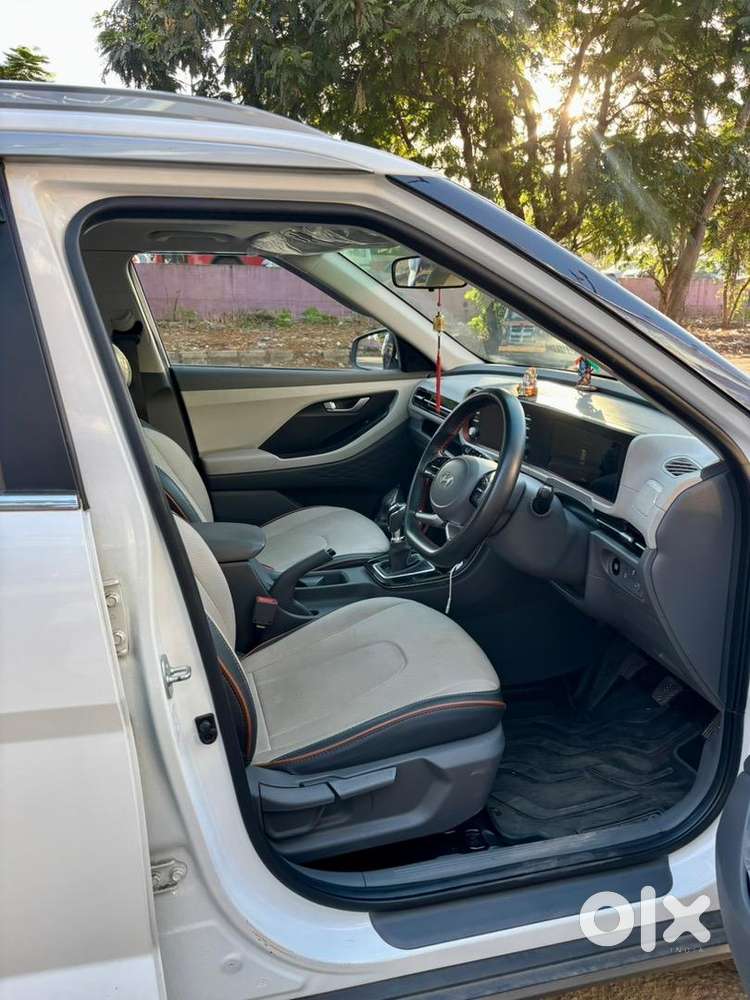 Hyundai Creta 2024 Diesel Well Maintained