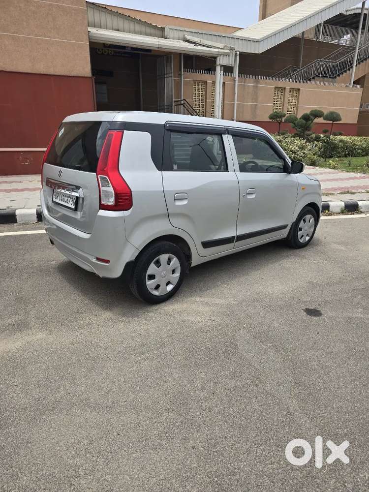 New Condition Company Fitted Cng Top Varient