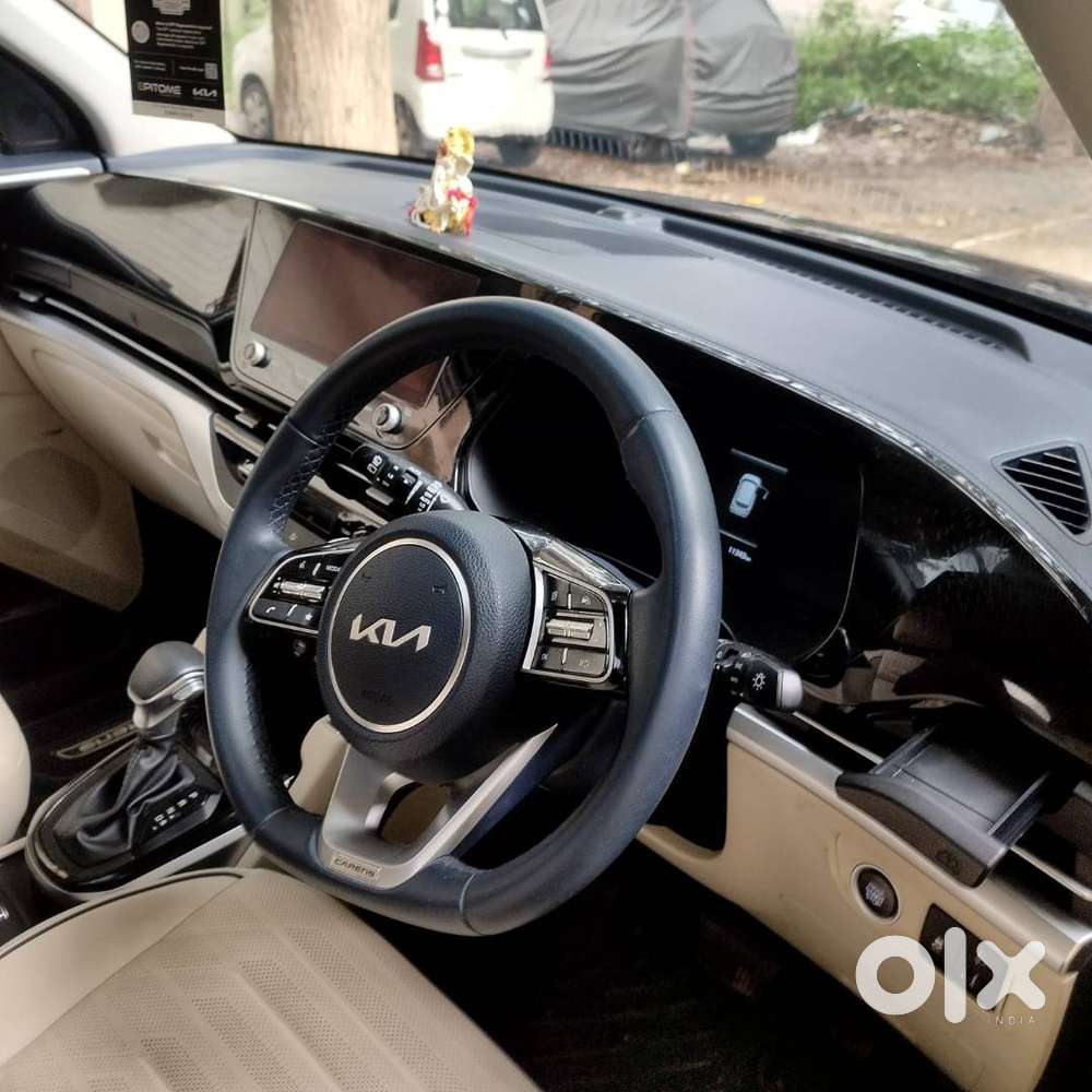 Kia Carens Luxury Plus Diesel At 2022  11,340 Km  Ppf Worth ₹1 Lakh