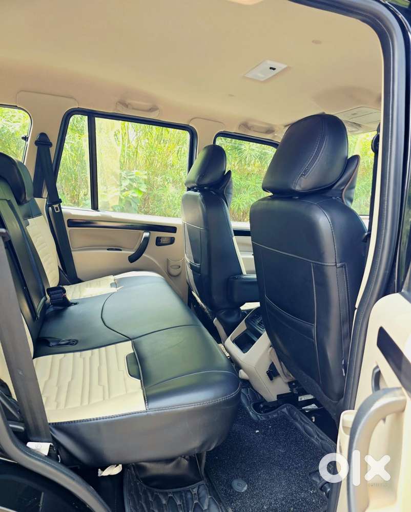 Mahindra Scorpio S11 Mt 7s, 2025, Diesel
