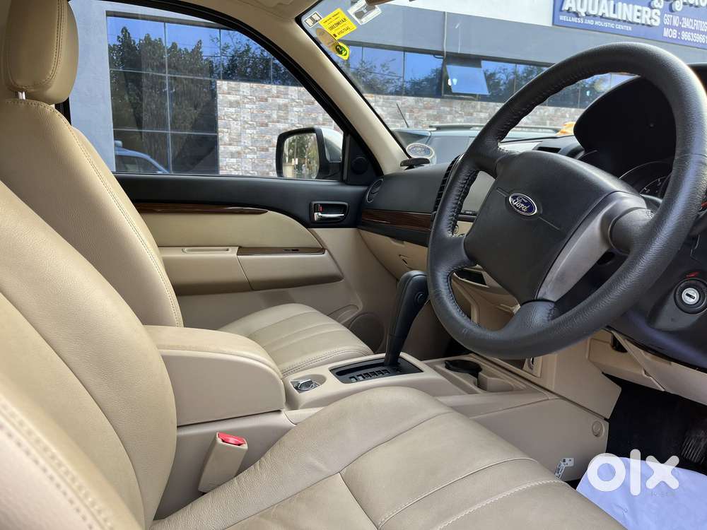 Ford Endeavour 3.2 Titanium At 4x4, 2014, Diesel