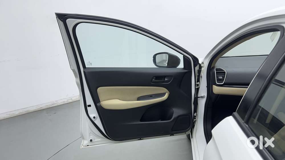 Honda City I-vtec V, 2022, Petrol