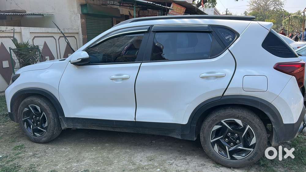 Kia Sonet Petrol 2025 Km Driven