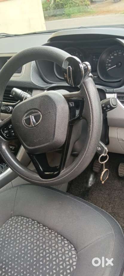 Tata Nexon 1.5 Revotorq Xt, 2018, Diesel