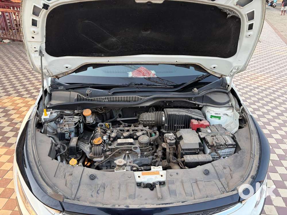 Tata Altroz Xz, 2022, Petrol