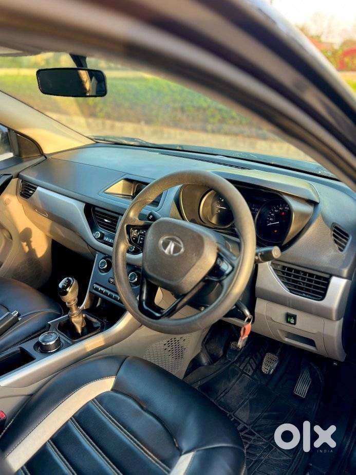 Tata Nexon 1.5 Revotorq Xma, 2018, Cng & Hybrids