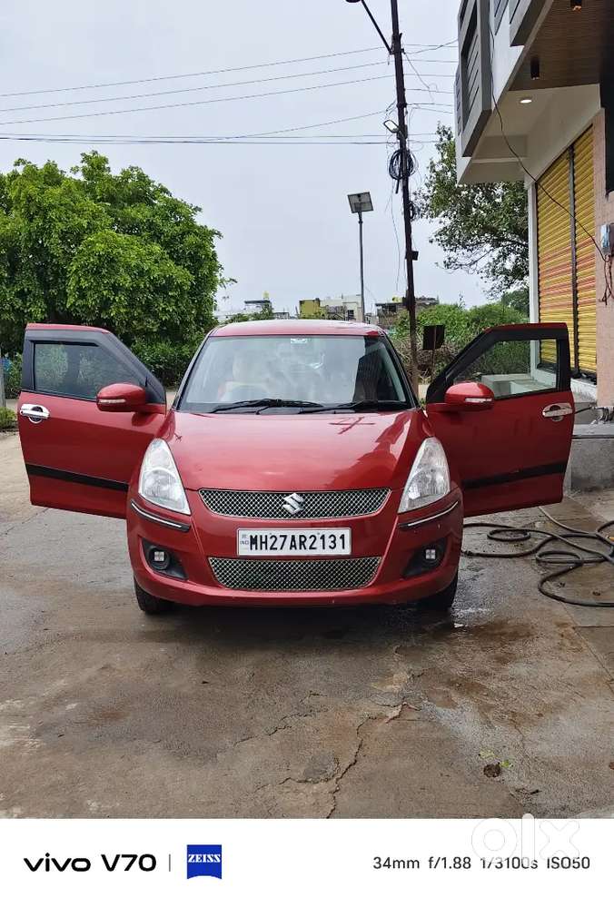 Maruti Suzuki Swift 2012 Petrol 104860 Km Driven