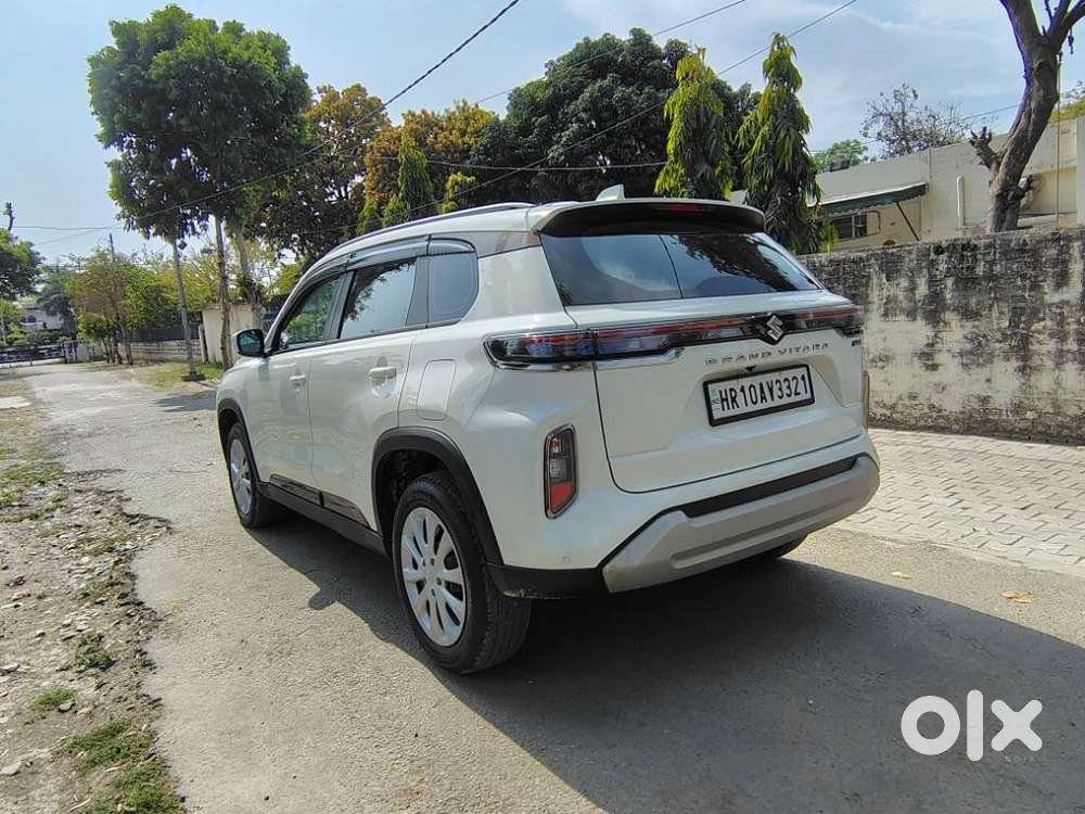 Maruti Suzuki Grand Vitara 1.5 Sigma Smart Hybrid, 2025, Petrol
