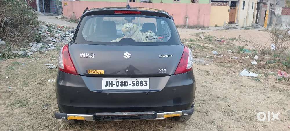 Maruti Suzuki Swift 2015 Diesel Well Maintained