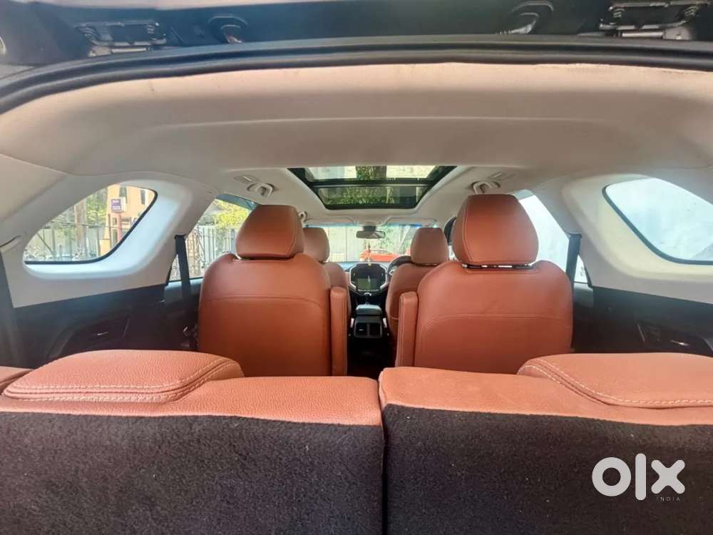 Mg Hector Plus 1.5 Sharp Turbo Cvt 6 Str, 2022, Petrol