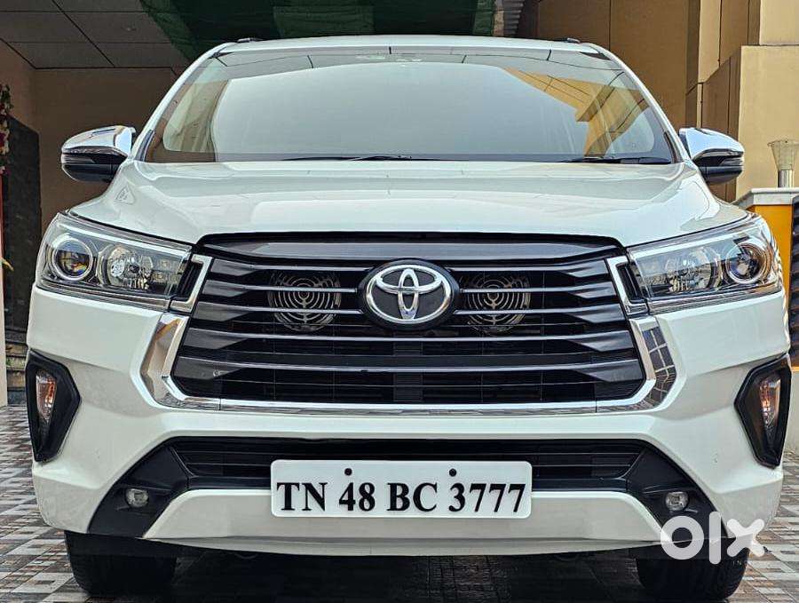Toyota Innova Crysta 2.8z Automatic, 2021, Diesel