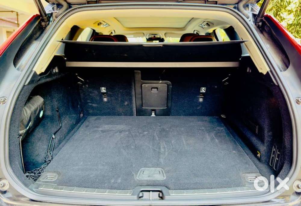 Volvo Xc60 D5 Inscription, 2019, Diesel