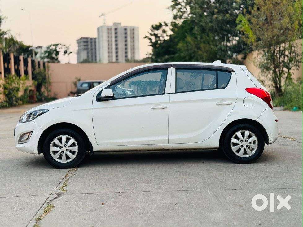 Hyundai I20 Sportz 1.2 Mt, 2014, Cng & Hybrids