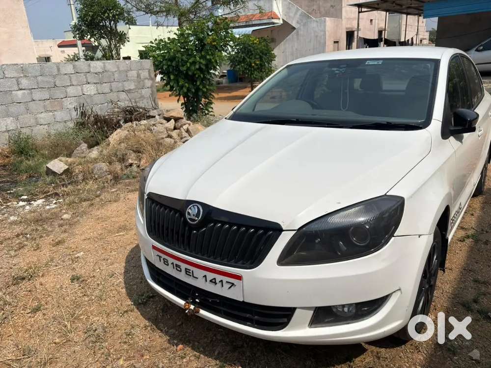 Skoda Rapid 2015 Diesel 110000 Km Driven