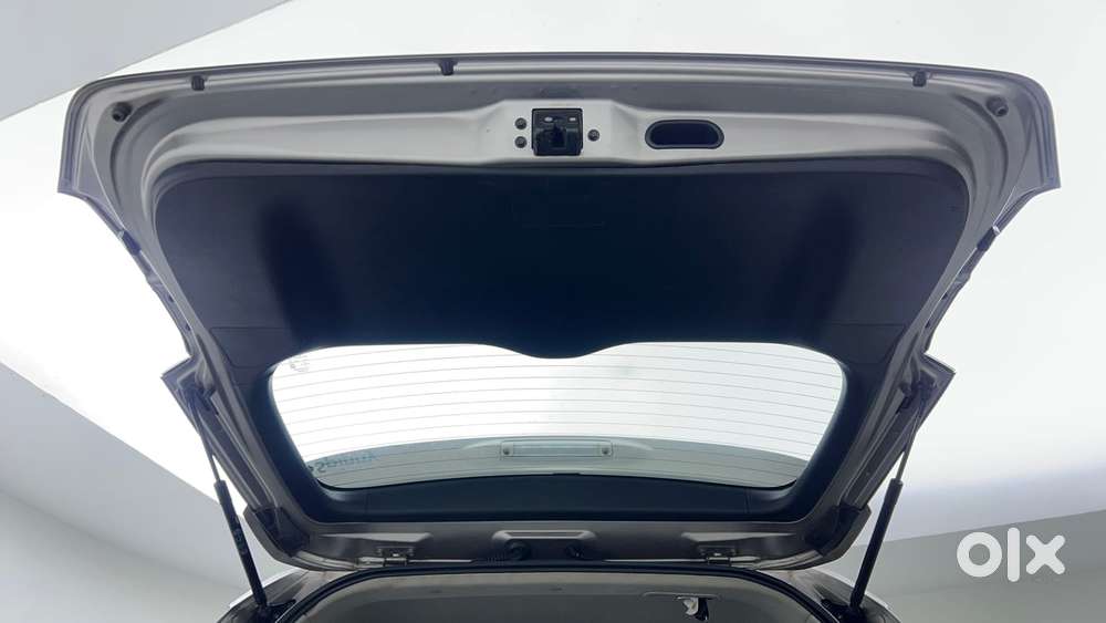Toyota Innova Crysta 2.4 G Mt 8s, 2016, Diesel