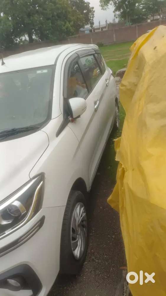 Maruti Suzuki Ertiga 2024 Petrol Manual