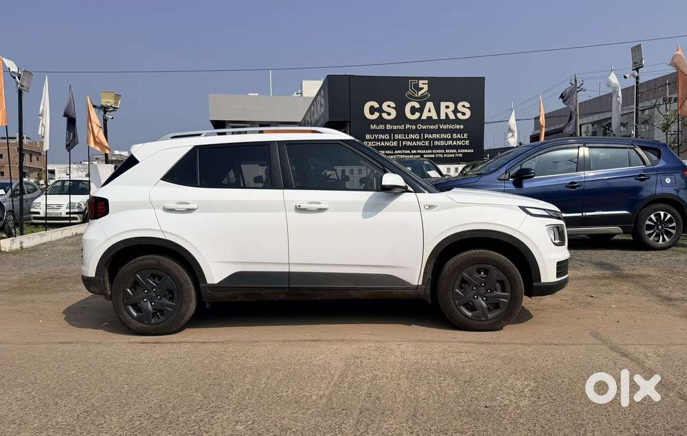 Hyundai Venue 1.2 S (o), 2025, Petrol
