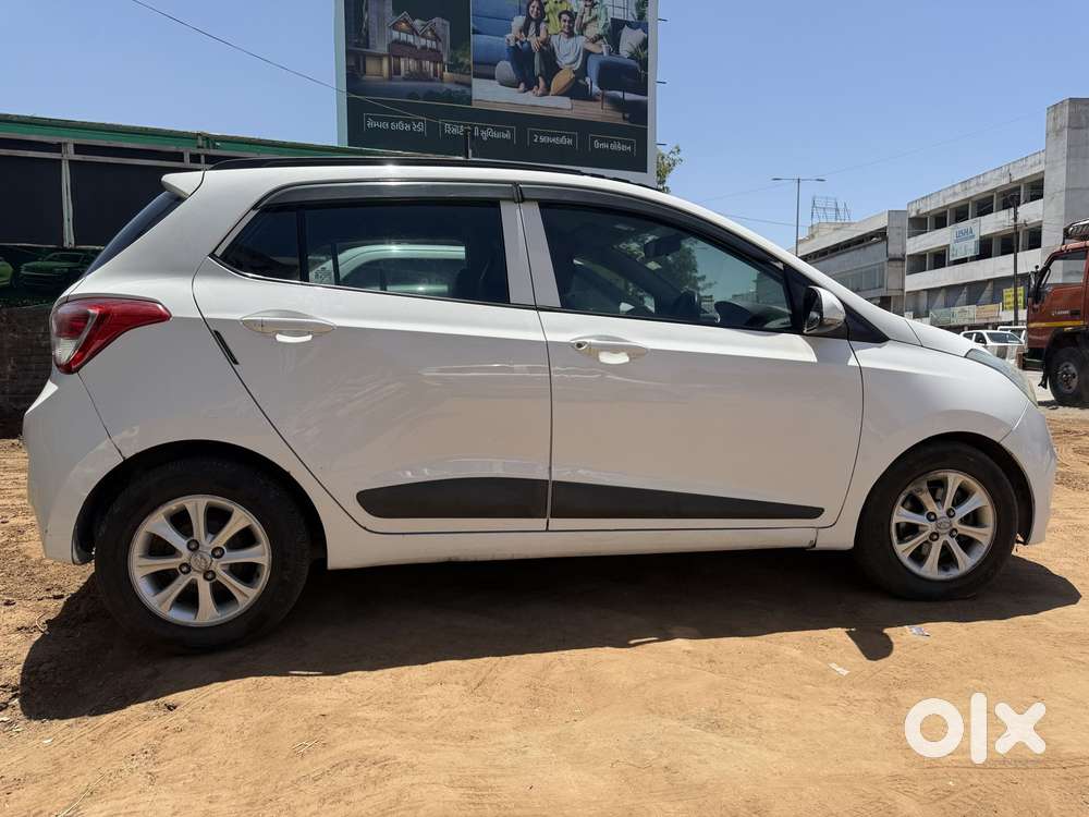 Hyundai Grand I10 2013-2016 Crdi Sportz, 2015, Diesel